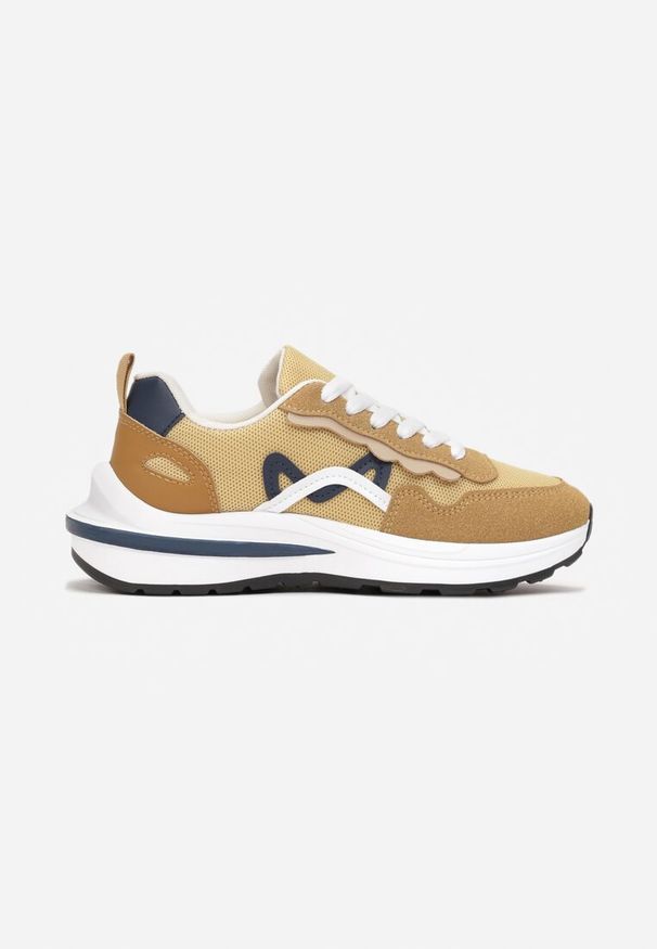 Renee - Ciemnobeżowe Sneakersy przed Kostkę z Modnymi Przeszyciami Ciana. Okazja: na spacer. Wysokość cholewki: przed kostkę. Kolor: beżowy. Sport: turystyka piesza, fitness