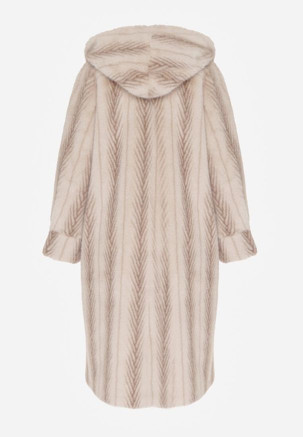 Born2be - Jasnobeżowy Płaszcz Futerko w Pionowy Wzór z Kapturem Cahroris. Typ kołnierza: kaptur. Kolor: beżowy. Materiał: futro. Styl: klasyczny, elegancki