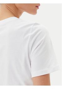 Vero Moda T-Shirt Paulina 10316991 Biały Regular Fit. Kolor: biały. Materiał: bawełna