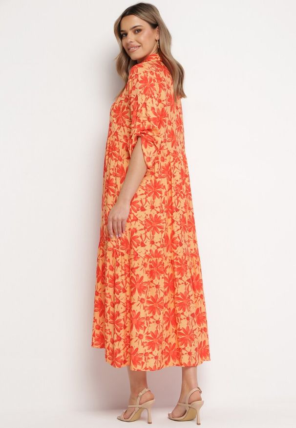 Born2be - Pomarańczowa Sukienka Maxi w Kwiatowy Wzór z Koszulową Górą Lithaia. Kolor: pomarańczowy. Długość rękawa: długi rękaw. Wzór: kwiaty. Sezon: wiosna, lato. Typ sukienki: koszulowe. Długość: maxi