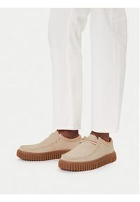 Clarks Półbuty Torhill Low 26180906 Écru. Materiał: skóra