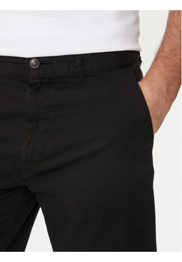 BOSS - Boss Szorty materiałowe Chino-Slim 50513026 Czarny Slim Fit. Kolor: czarny. Materiał: bawełna