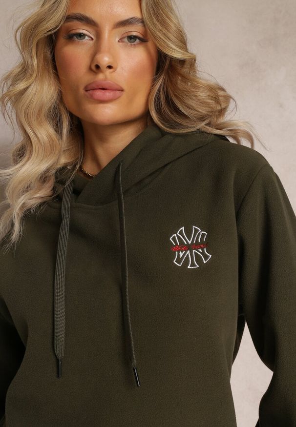 Renee - Ciemnozielona Bluza z Kapturem i Ozdobnym Haftem Gamalie. Typ kołnierza: kaptur. Kolor: zielony. Wzór: haft. Styl: elegancki