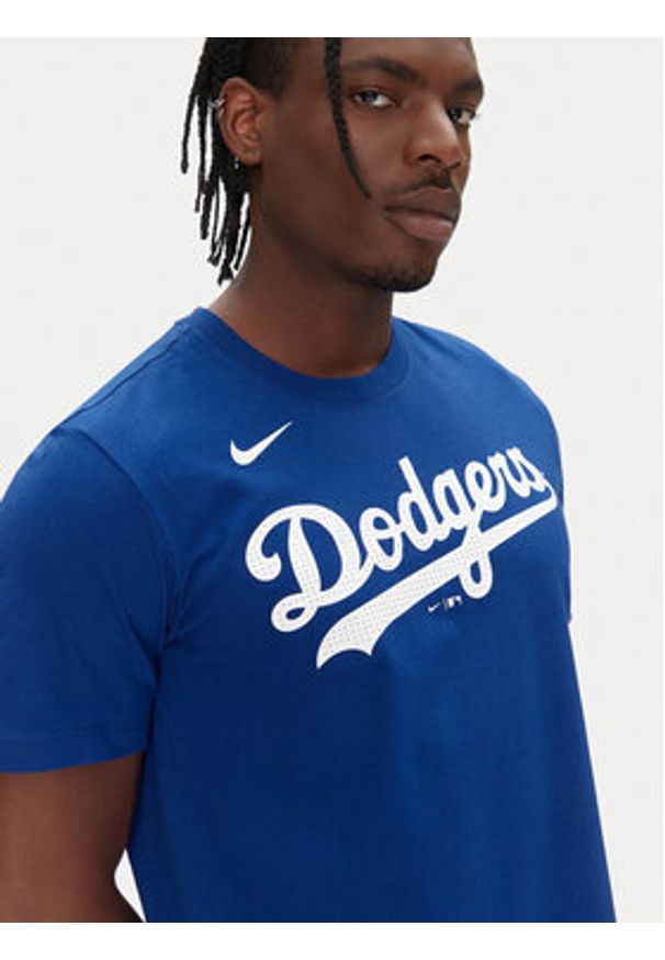 Nike T-Shirt N199-4EW-LD-0U5 Niebieski Regular Fit. Kolor: niebieski. Materiał: bawełna