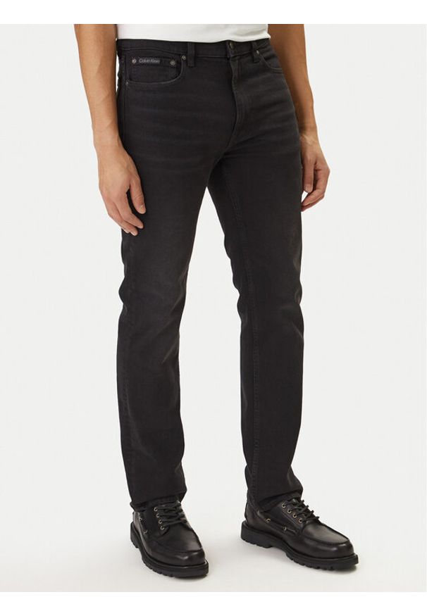Calvin Klein Jeansy LV04RF938G Czarny Straight Fit. Kolor: czarny