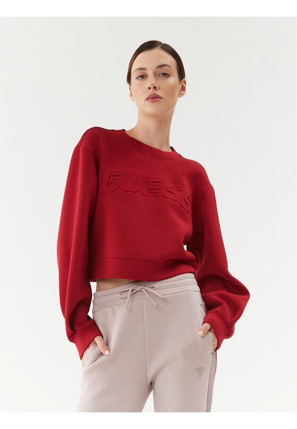 Guess Bluza V3BQ15 K7UW2 Czerwony Regular Fit. Kolor: czerwony. Materiał: wiskoza
