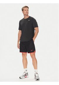 Reebok Szorty sportowe 100216389 Czarny Regular Fit. Kolor: czarny. Materiał: syntetyk #3