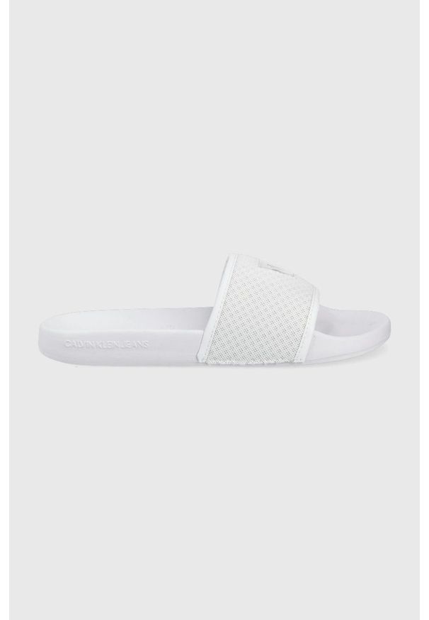 Calvin Klein Jeans klapki YW0YW00642.YAF damskie kolor biały. Kolor: biały. Materiał: guma. Obcas: na obcasie. Wysokość obcasa: niski