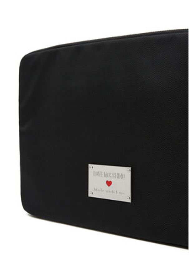 Love Moschino - LOVE MOSCHINO Etui na laptopa JC5010PP1MLN100A Czarny. Kolor: czarny. Materiał: materiał