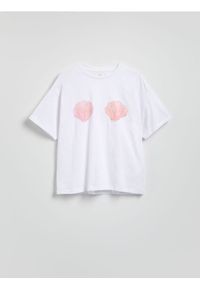 Reserved - Bawełniany t-shirt z nadrukiem - biały. Kolor: biały. Materiał: bawełna. Wzór: nadruk