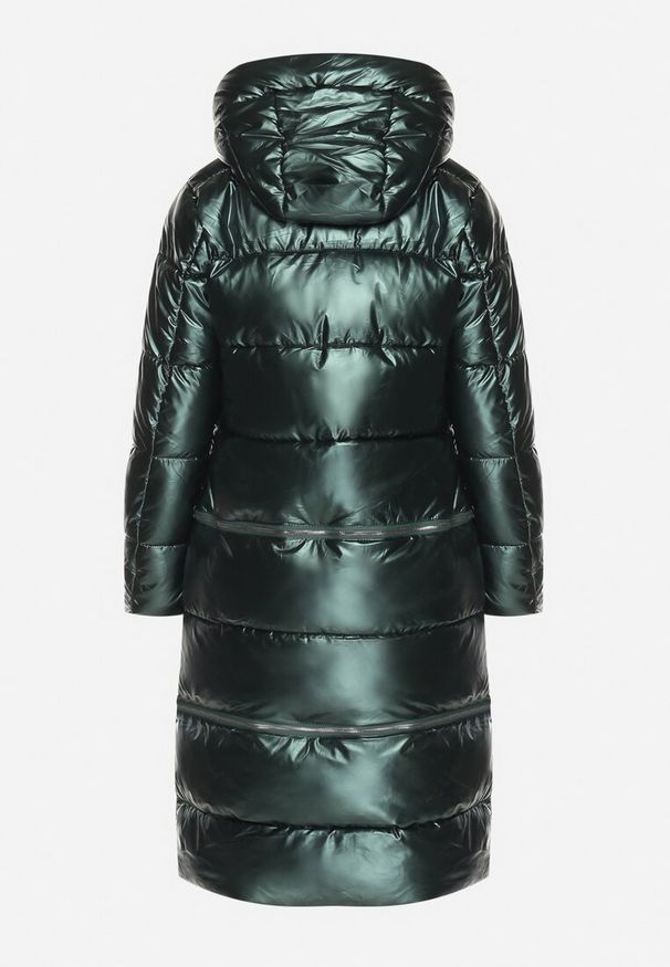 Born2be - Zielona Kurtka z Kapturem i Szerokim Pikowaniem o Regulowanej Długości Ansanna. Okazja: na co dzień. Typ kołnierza: kaptur. Kolor: zielony. Materiał: jeans. Styl: casual