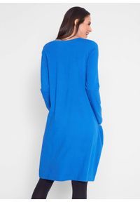 Sukienka oversize z kieszeniami, poszerzana dołem bonprix lazurowy. Kolor: niebieski. Długość rękawa: długi rękaw. Typ sukienki: oversize #4