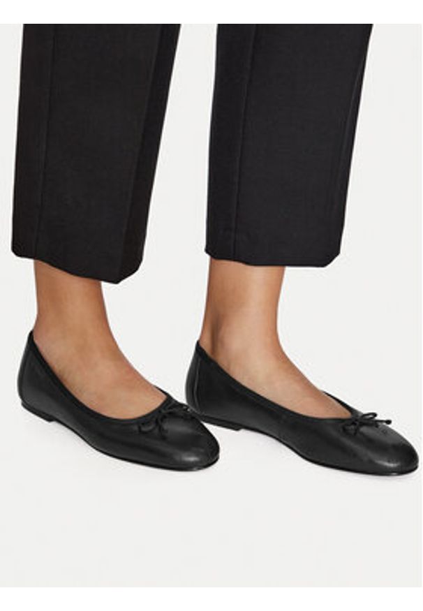 GANT - Gant Baleriny Chadii Ballerina 28511548 Czarny. Kolor: czarny. Materiał: zamsz, skóra