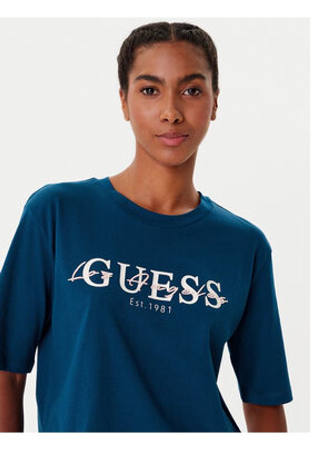 Guess T-Shirt V5YI02 I3Z14 Niebieski Boxy Fit. Kolor: niebieski. Materiał: bawełna
