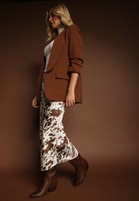 Renee - Brązowa Marynarka Rhenona. Kolor: brązowy. Materiał: satyna, koronka. Wzór: jednolity. Styl: klasyczny, elegancki #5