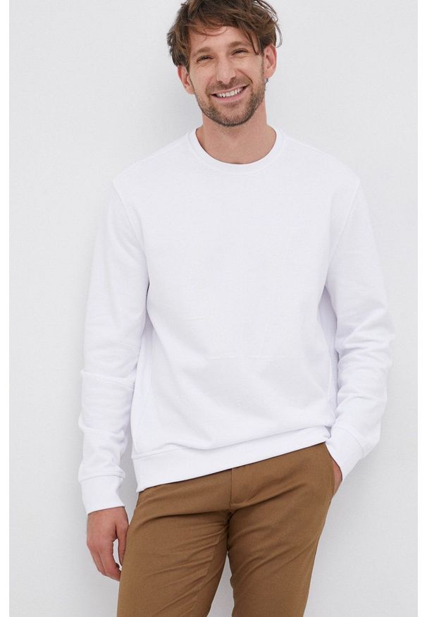 Armani Exchange Bluza bawełniana męska kolor biały z nadrukiem. Okazja: na co dzień. Kolor: biały. Materiał: bawełna. Wzór: nadruk. Styl: casual