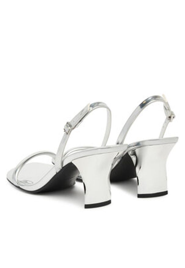 Calvin Klein Sandały Sculpt Kitt Heel Strappy Lth Met HW0HW02709 Srebrny. Kolor: srebrny. Materiał: skóra