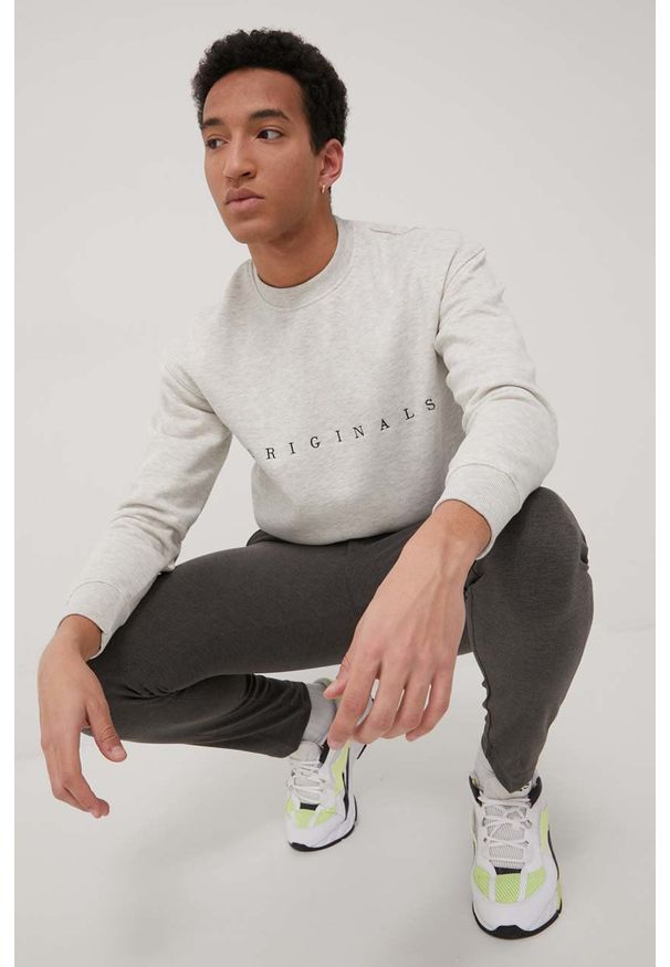 PRODUKT by Jack & Jones - Produkt by Jack & Jones spodnie męskie kolor szary dopasowane. Kolor: szary. Materiał: dzianina