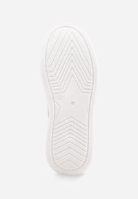 Renee - Złote Sneakersy VICES Ozdobione Gwiazdą i Błyszczącą Wstawką Oranatta. Okazja: na co dzień. Kolor: złoty. Materiał: jeans. Wzór: aplikacja #5