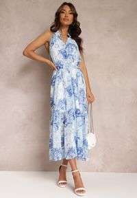 Renee - Niebieska Rozkloszowana Sukienka w Kwiaty z Paskiem Ademora. Kolor: niebieski. Materiał: materiał. Wzór: kwiaty. Typ sukienki: rozkloszowane #4