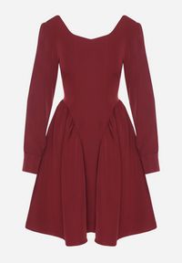 Born2be - Bordowa Rozkloszowana Sukienka z Kwadratowym Dekoltem Katilora. Typ kołnierza: dekolt kwadratowy. Kolor: czerwony. Długość rękawa: długi rękaw. Styl: klasyczny #7