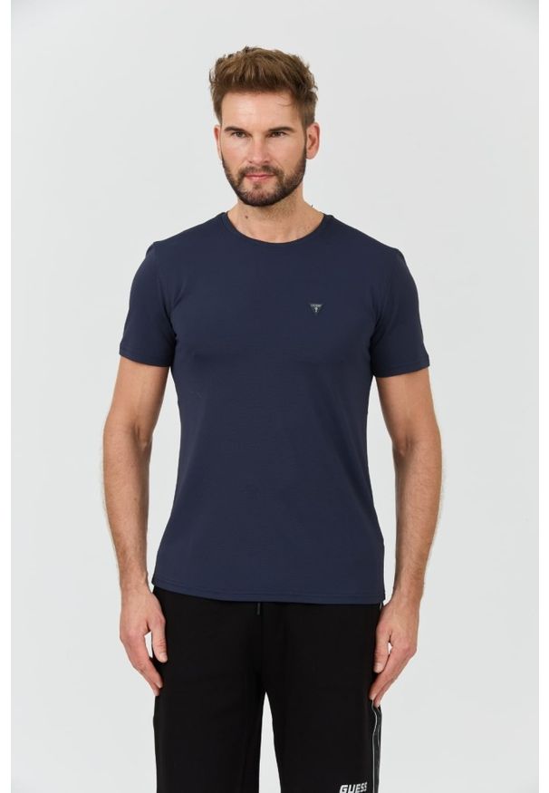 Guess - GUESS Granatowy męski t-shirt New Tech Str T, Rozmiar XL. Kolor: niebieski