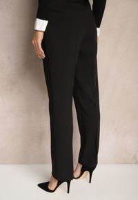 Renee - Czarne Garniturowe Spodnie Cygaretki z Wiskozą High Waist Tialys. Okazja: na co dzień, na spotkanie biznesowe. Stan: podwyższony. Kolor: czarny. Materiał: wiskoza. Styl: biznesowy, klasyczny, casual #3