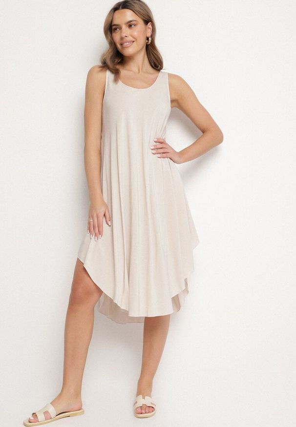 Born2be - Jasnobeżowa Rozkloszowana Sukienka z Bawełny Tesaxelle. Okazja: na co dzień, na spotkanie biznesowe. Kolor: beżowy. Materiał: bawełna. Typ sukienki: proste. Styl: casual, elegancki, biznesowy