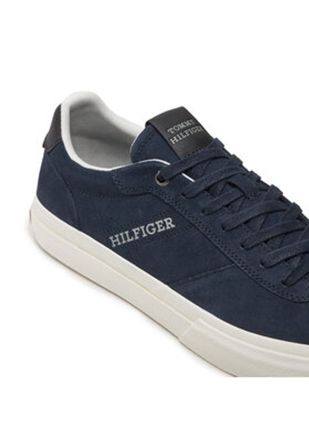 TOMMY HILFIGER - Tommy Hilfiger Sneakersy Th Hi Vulc Low Street Suede FM0FM05112 Granatowy. Kolor: niebieski. Materiał: zamsz, skóra