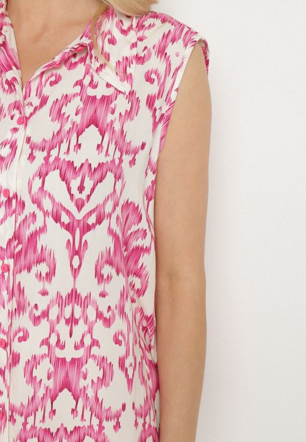 Born2be - Różowa Bawełniana Koszula Bez Rękawów w Ornamentalny Wzór Jenalea. Okazja: na co dzień. Typ kołnierza: kołnierzyk klasyczny. Kolor: różowy. Materiał: bawełna. Długość rękawa: bez rękawów. Styl: casual, klasyczny, elegancki