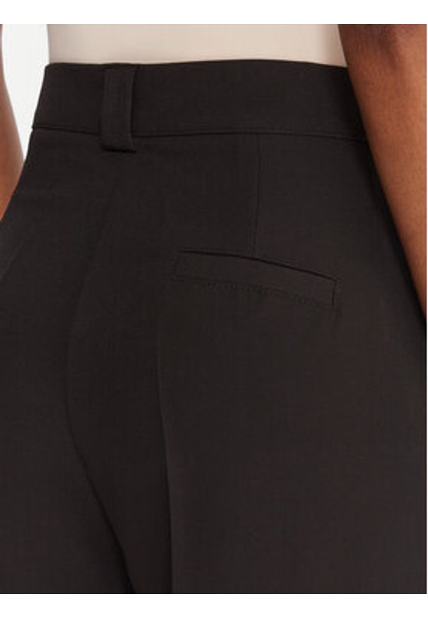 Maryley Spodnie materiałowe 25IB563/43NE Czarny Regular Fit. Kolor: czarny. Materiał: syntetyk