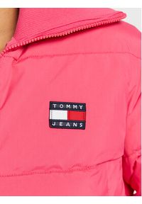Tommy Jeans Kurtka puchowa Ultra DW0DW14938 Różowy Regular Fit. Kolor: różowy. Materiał: syntetyk #4