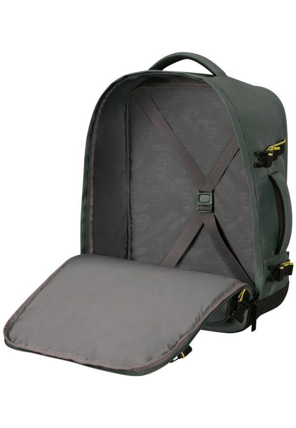 AMERICAN TOURISTER - Plecak American Tourister Take2Cabin M ciemnozielony. Kolor: zielony. Materiał: materiał. Styl: elegancki, biznesowy, casual