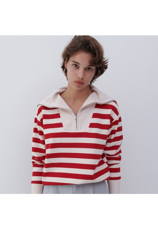 Reserved - Dzianinowa bluza - Bordowy. Kolor: czerwony. Materiał: dzianina