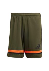 Adidas - Szorty Squadra 25. Kolor: wielokolorowy, pomarańczowy, czarny, zielony. Materiał: materiał