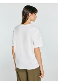 Big-Star - Koszulka damska z nadrukiem biała Lika 100. Okazja: na co dzień. Kolor: biały. Materiał: jeans, dzianina. Wzór: nadruk. Sezon: lato. Styl: elegancki, klasyczny, casual #2