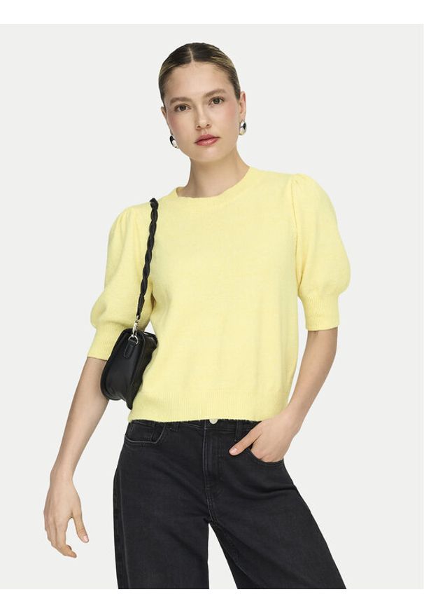 only - ONLY Sweter Rica 15318551 Żółty Regular Fit. Kolor: żółty. Materiał: syntetyk
