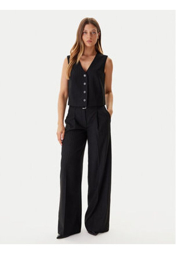 Guess Kamizelka garniturowa W5BH52 W2422 Czarny Regular Fit. Kolor: czarny. Materiał: syntetyk