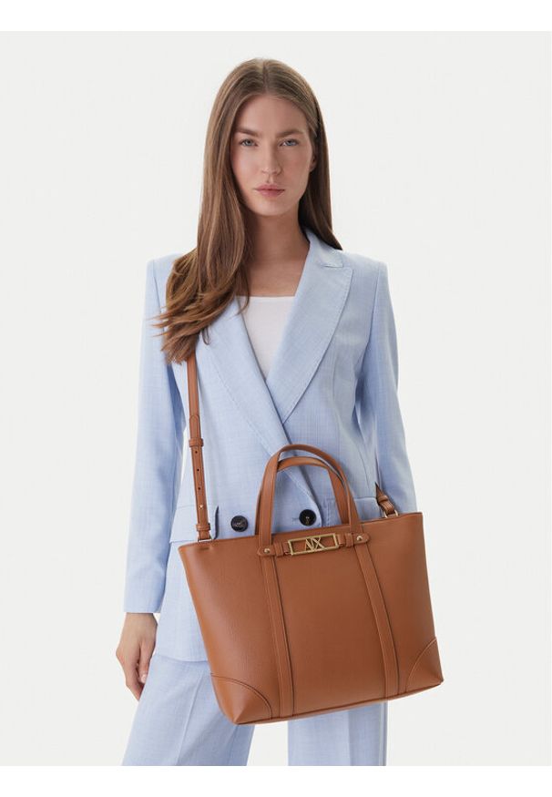Armani Exchange Torebka XW002609 AF15632 U6119 Brązowy. Kolor: brązowy. Materiał: skórzane