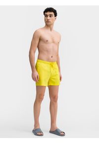 4f - Spodenki kąpielowe boardshorty męskie. Kolor: żółty. Materiał: elastan, włókno, materiał