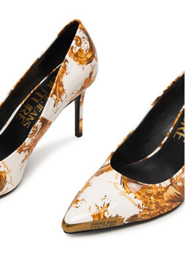 Versace Jeans Couture Szpilki 80VA3S50 ZS366 G03 Biały. Kolor: biały. Materiał: skóra. Obcas: na szpilce