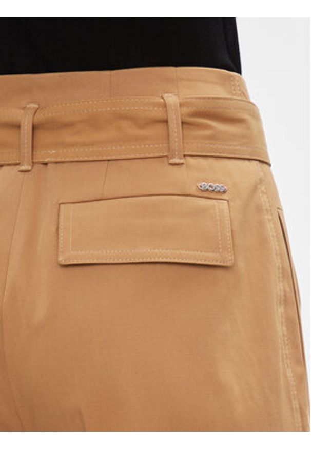 BOSS - Boss Spodnie materiałowe Tenoy 50505609 Beżowy Tapered Fit. Kolor: beżowy. Materiał: bawełna