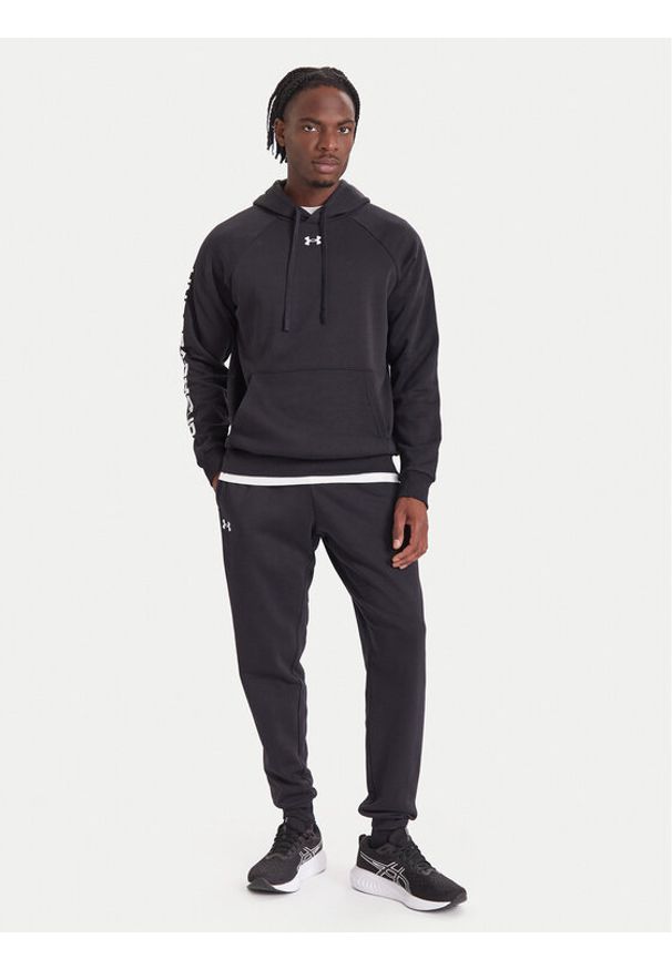 Under Armour Dres Ua Rival 1379768 Czarny Loose Fit. Kolor: czarny. Materiał: bawełna