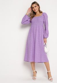 Born2be - Fioletowa Rozkloszowana Sukienka Midi w Kropki Farnai. Kolor: fioletowy. Wzór: kropki. Typ sukienki: rozkloszowane. Styl: retro. Długość: midi #4