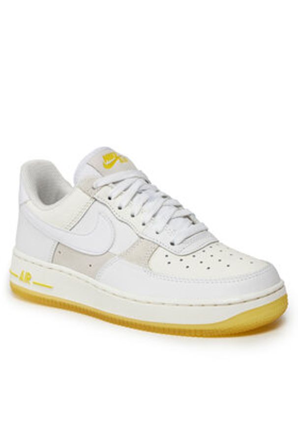 Nike Sneakersy Air Force 1 '07 Low FQ0709 100 Biały. Kolor: biały. Materiał: skóra. Model: Nike Air Force