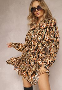 Renee - Beżowo-Brązowa Sukienka Pudełkowa z Wiązanym Paskiem Isovae. Kolor: beżowy. Materiał: materiał. Wzór: aplikacja. Typ sukienki: rozkloszowane