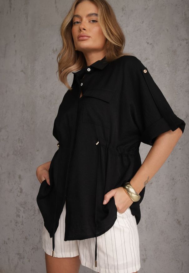 Renee - Czarna Koszula z Bawełną o Nietoperzowym Kroju z Wiązaniem w Stylu Utility Kelathe. Kolor: czarny. Materiał: bawełna