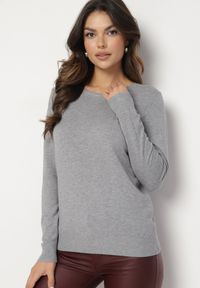 Born2be - Szary Sweter w Klasycznym Stylu Irimarie. Okazja: na co dzień. Kolor: szary. Materiał: jeans. Styl: klasyczny #7
