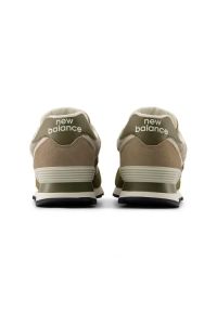 New Balance U574BWS Sneakersy męskie. Okazja: na co dzień. Kolor: zielony. Materiał: guma, zamsz. Szerokość cholewki: normalna. Model: New Balance 574 #2