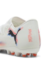 Puma - Buty piłkarskie unisex FUTURE 8 MATCH MG niskie PUMA White Black Glowing Red. Kolor: czerwony, biały, wielokolorowy, czarny. Sport: piłka nożna